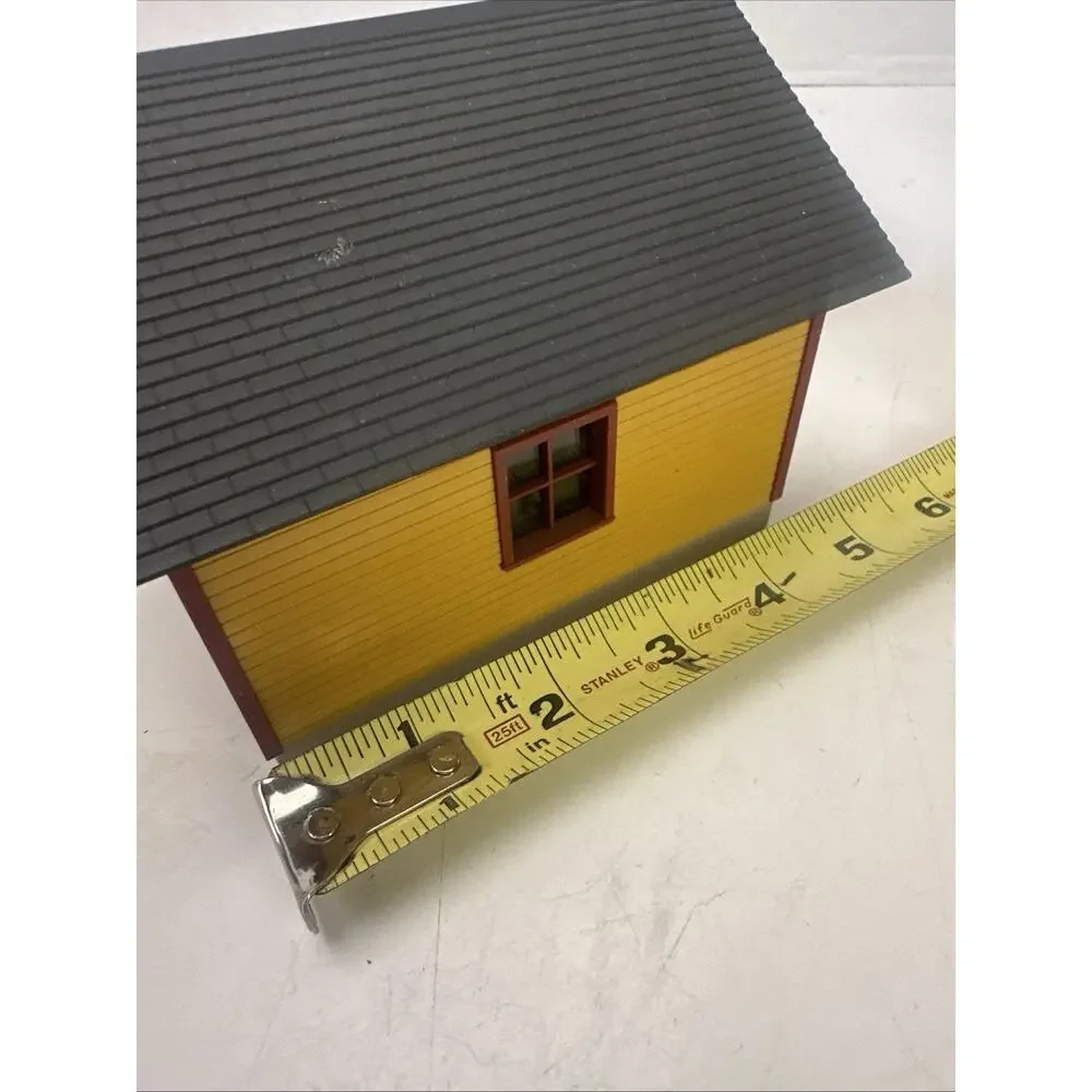 WALTHERS 933-2701, 'O/O-27' SPEEDER SHED